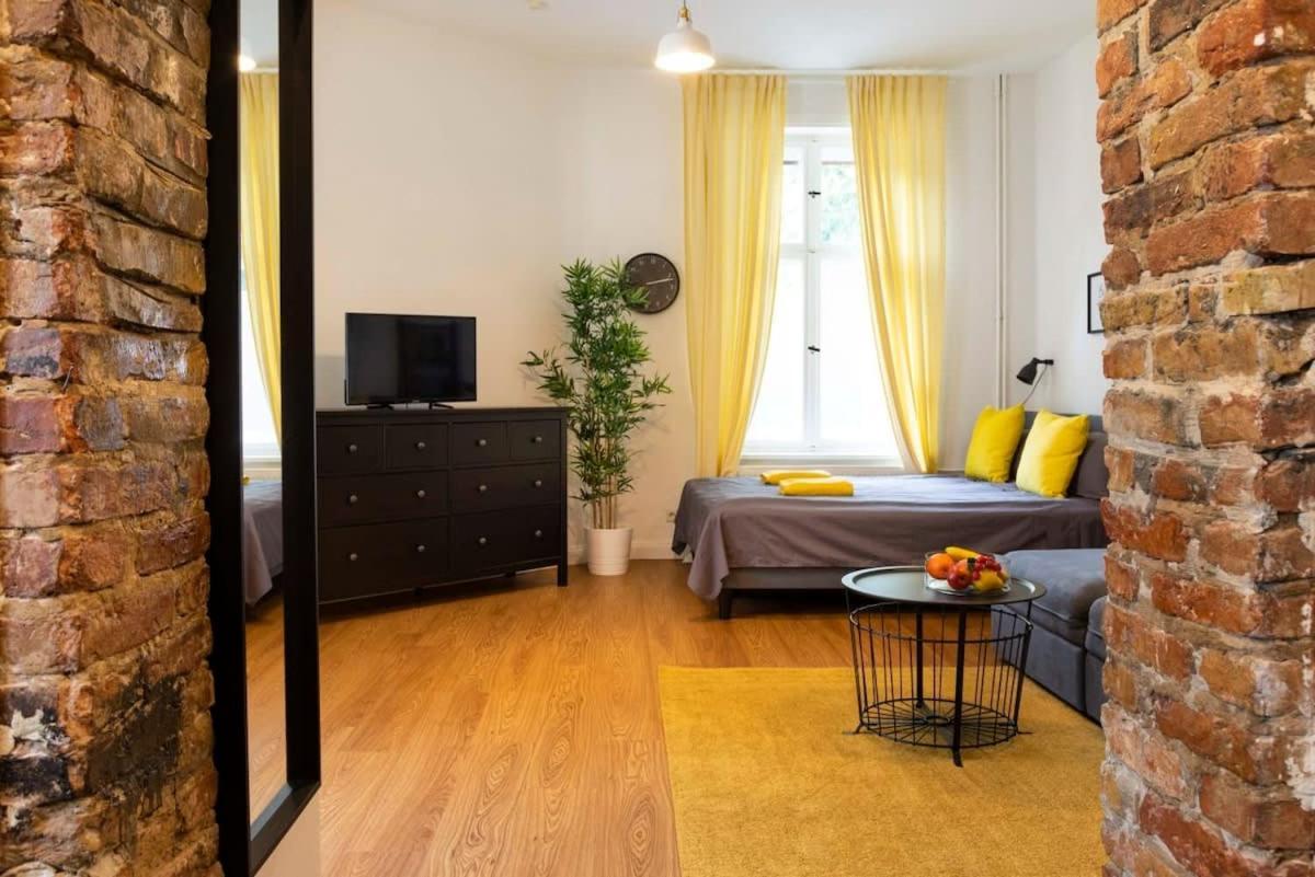 Shabby Chic Plus Self Checkin And Free Street Parking Berlín Exterior foto