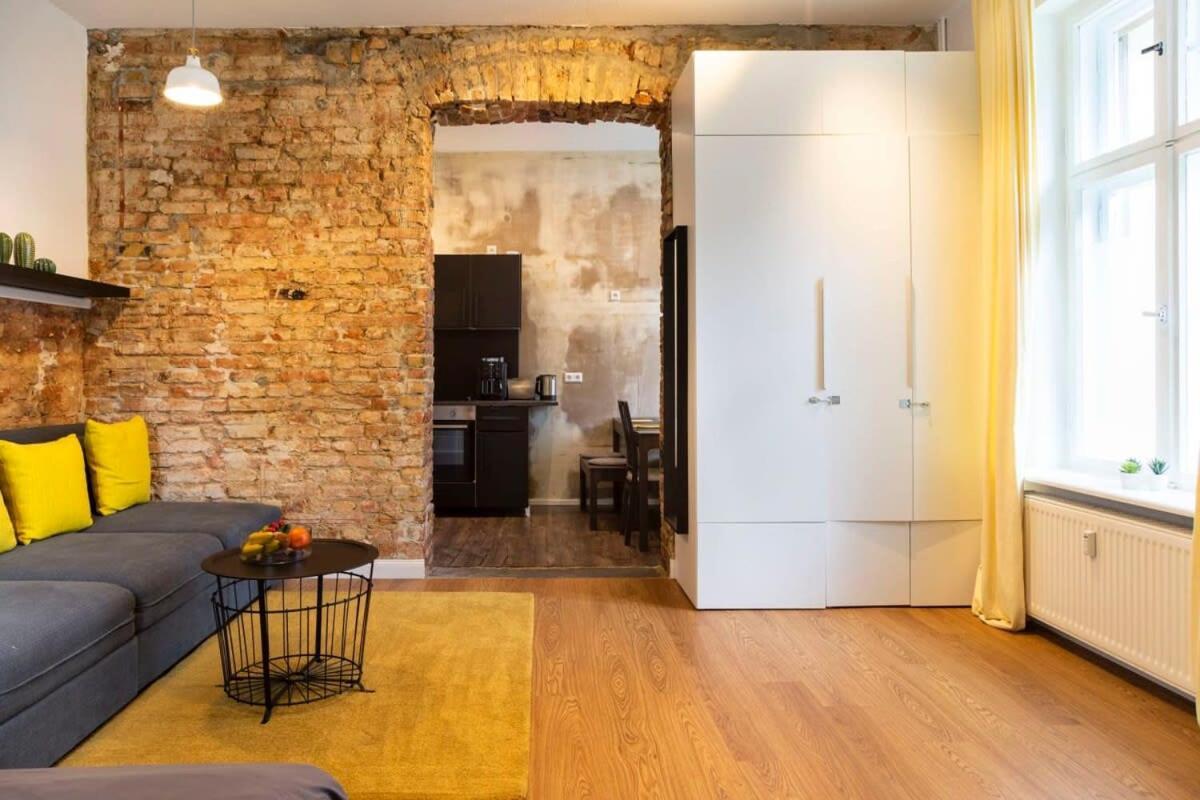 Shabby Chic Plus Self Checkin And Free Street Parking Berlín Exterior foto